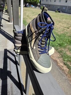 Vans Sk8-Hi GORE-TEX MTE-3 boots